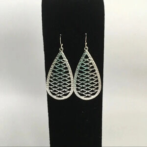 Teardrop Filigree‎ Cutout Drop Dangle Earrings